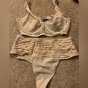 Brand new with tag Victoria secret unlined plunge bra & thing set